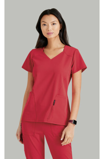 BARCO UNIFY - 4PKT SWEETHEART V-NECK TOP - Pomegranate Red